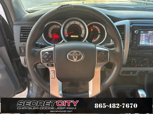 Used 2015 Toyota Tacoma 4x4 Double Cab image 27