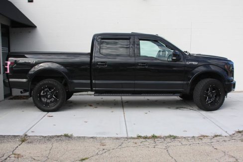Used 2015 Ford F150 Lariat w/ Equipment Group 502A Luxury image 5