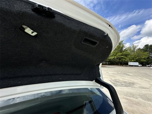 Used 2016 MAZDA MAZDA3 i Sport w/ Preferred Equipment Package image 26