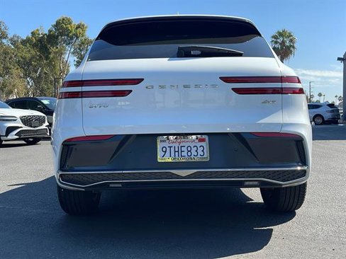 Used 2026 Genesis GV70 2.5T image 10