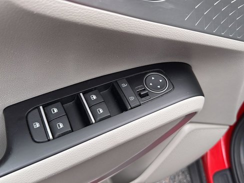 Used 2022 Kia Soul LX image 26