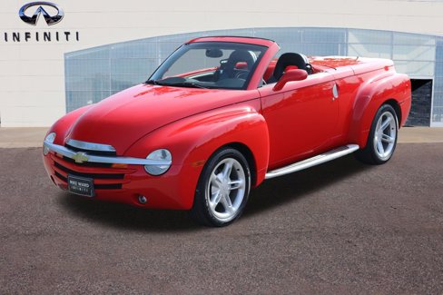 Used 2005 Chevrolet SSR w/ Preferred Equipment Group image 13