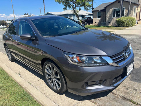 Used 2015 Honda Accord Sport image 3