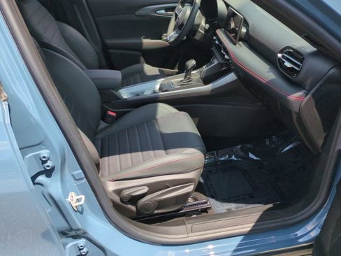 Used 2023 Dodge Hornet GT w/ GT Blacktop Package image 36