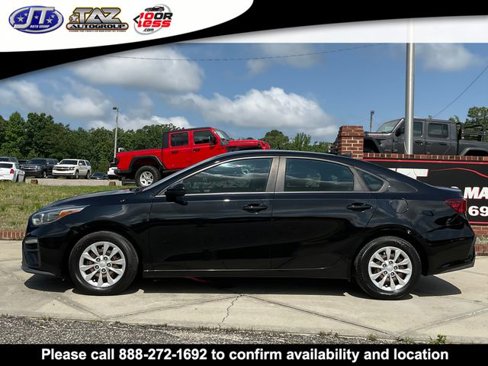 Used 2020 Kia Forte Sedan image 4