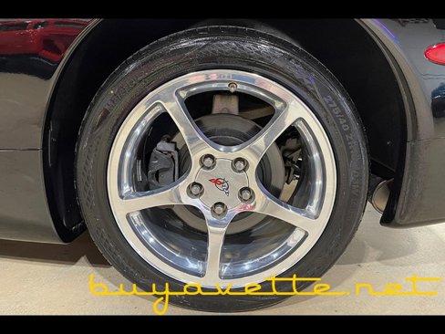 Used 2003 Chevrolet Corvette Convertible w/ Preferred Equipment Group1 image 14