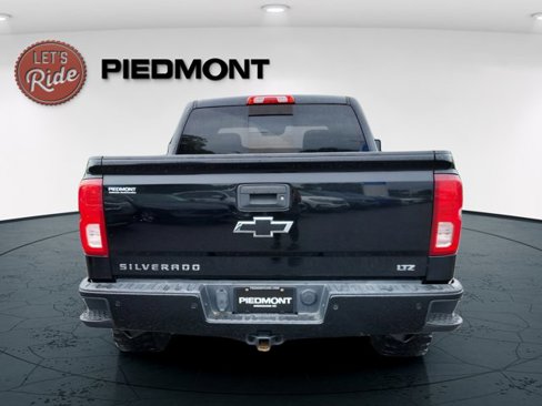 Used 2017 Chevrolet Silverado 1500 LTZ Z71 w/ LTZ Plus Package image 7