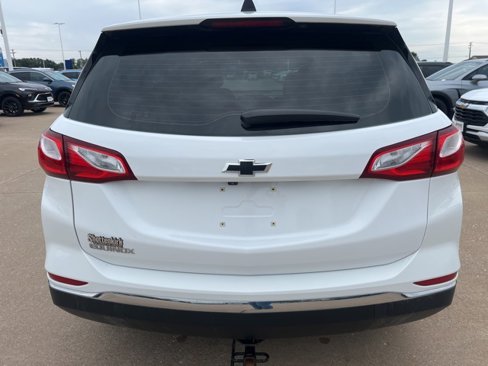 Used 2018 Chevrolet Equinox LS image 5