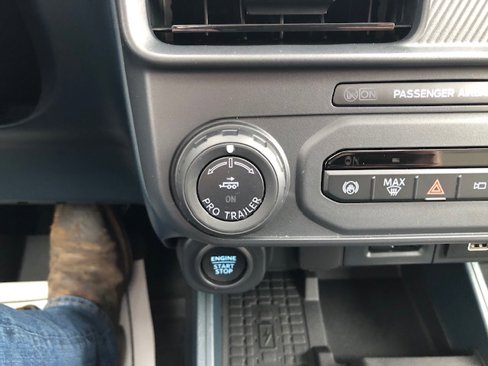 New 2025 Ford Maverick Lariat w/ 4K Tow Package image 22