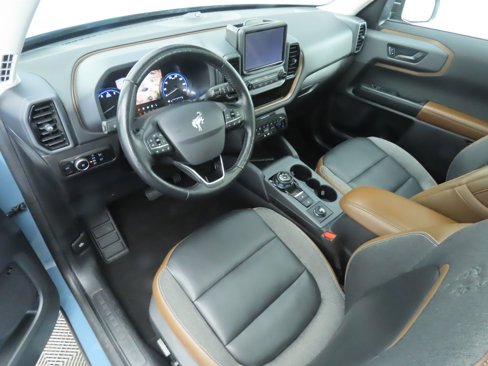 Used 2023 Ford Bronco Sport Outer Banks w/ Tech Package image 9