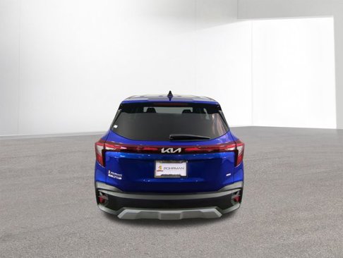 Used 2024 Kia Seltos LX image 16