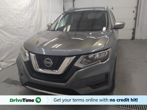 Used 2018 Nissan Rogue SV image 1