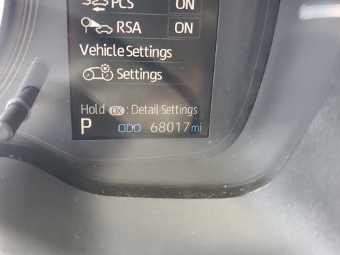 Used 2021 Toyota Corolla LE image 23