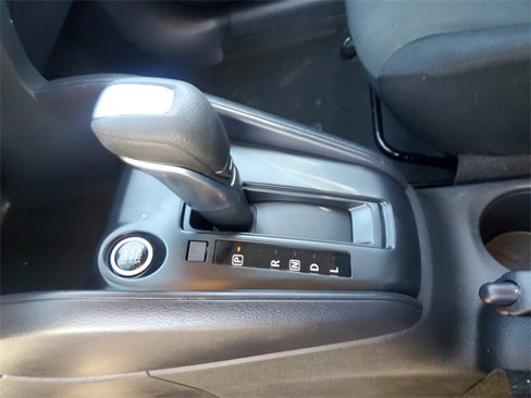 Used 2024 Nissan Kicks S image 28