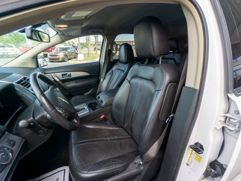 Used 2011 Lincoln MKX AWD w/ 101A Rapid Spec Order Code image 15