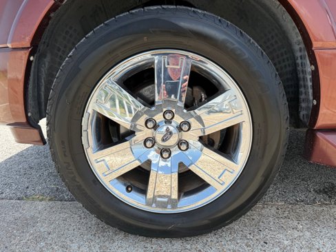 Used 2007 Ford Expedition EL Limited image 18