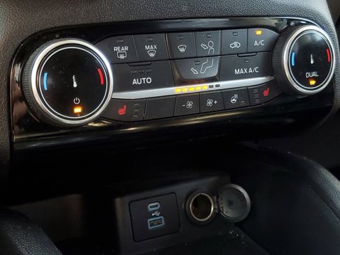 Used 2022 Ford Escape SEL image 24