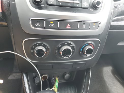 Used 2015 Kia Sorento LX image 22