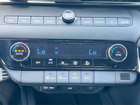 New 2025 Hyundai Elantra SEL image 16