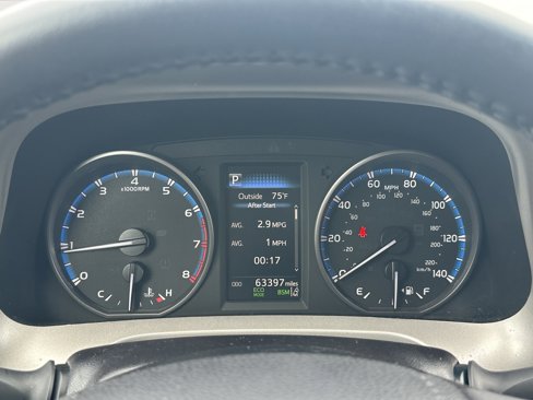 Used 2017 Toyota RAV4 XLE image 28