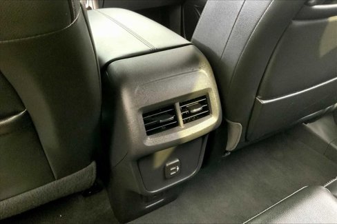 Used 2023 GMC Terrain SLT image 36