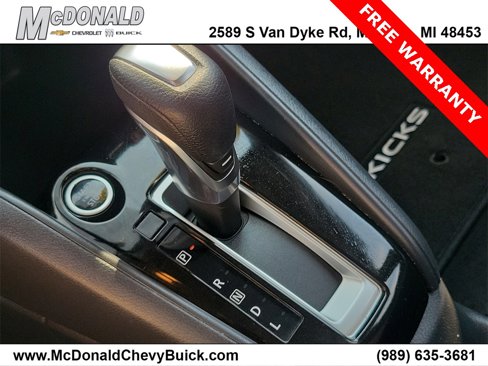 Used 2020 Nissan Kicks S image 16