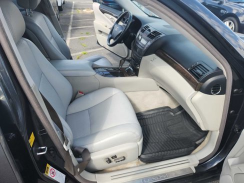 Used 2008 Lexus LS 460 Luxury image 39