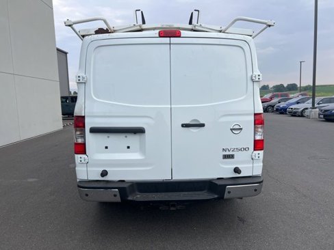 Used 2016 Nissan NV 2500 SL w/ Technology Package image 15