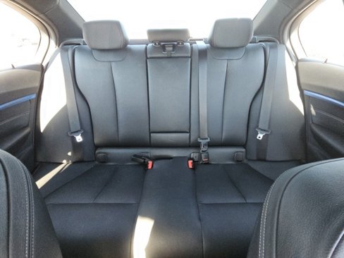 Used 2017 BMW 330i xDrive Sedan image 7