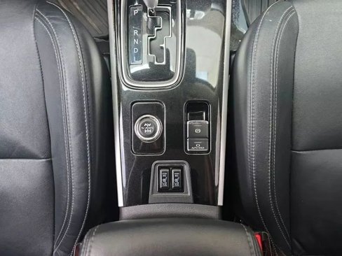 Used 2020 Mitsubishi Outlander GT image 47