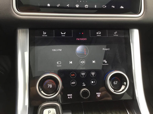 Used 2020 Land Rover Range Rover Sport HSE image 39
