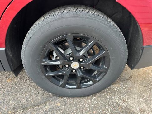 Used 2024 Chevrolet Equinox LT image 12