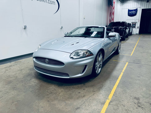 Used 2010 Jaguar XKR R image 3
