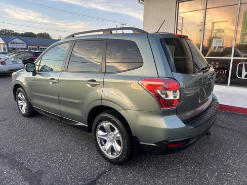 Used 2015 Subaru Forester 2.5i Premium w/ All-Weather Package image 4