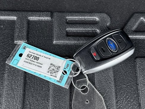 Used 2023 Subaru Outback Premium image 28