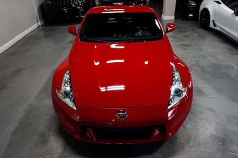 Used 2010 Nissan 370Z Touring image 38