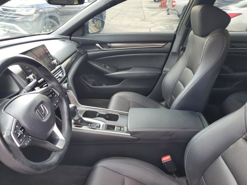 Used 2020 Honda Accord Sport image 20