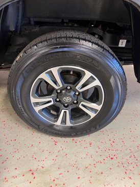Used 2020 Toyota Tacoma SR5 image 19