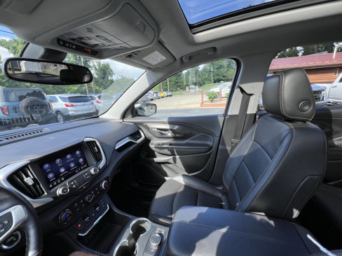 Used 2019 GMC Terrain SLT w/ Preferred Package image 18
