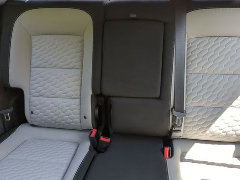 Used 2020 Chevrolet Equinox LS image 21