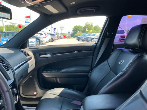 Used 2017 Chrysler 300 S w/ 300S Premium Group 2 image 10