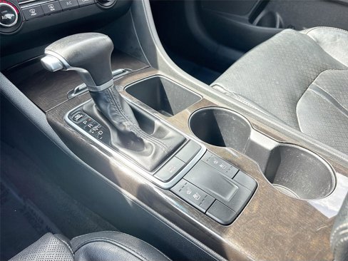 Used 2018 Kia Optima EX w/ Premium Package image 19