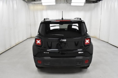 Used 2022 Jeep Renegade Latitude w/ Convenience Group image 6