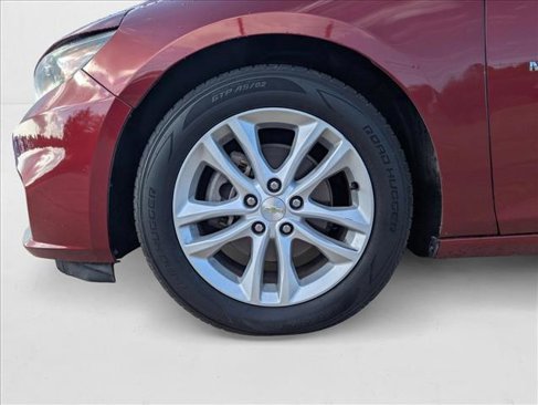 Used 2018 Chevrolet Malibu LT w/ Leather Package image 18