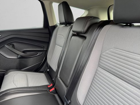 Used 2017 Ford Escape Titanium image 15