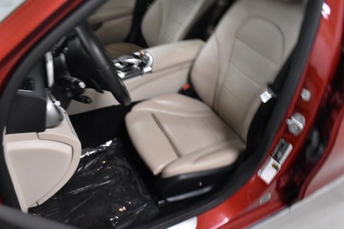 Used 2017 Mercedes-Benz C 300 4MATIC Sedan image 13