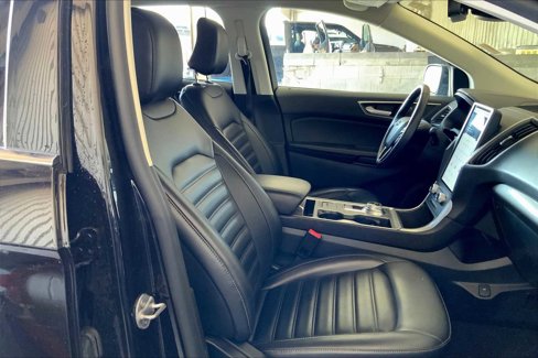 Certified 2023 Ford Edge SEL image 8