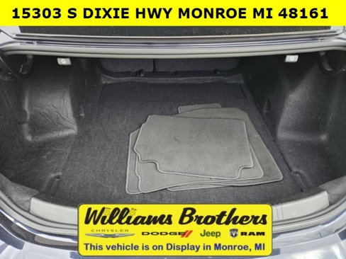 Used 2023 Chevrolet Malibu LT image 17