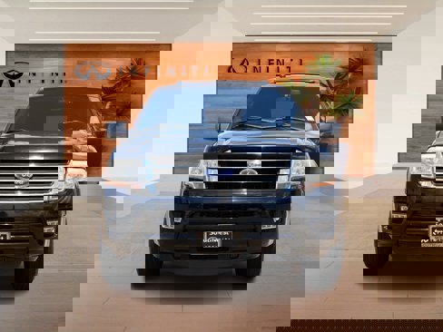 Used 2016 Ford Expedition EL XLT image 2