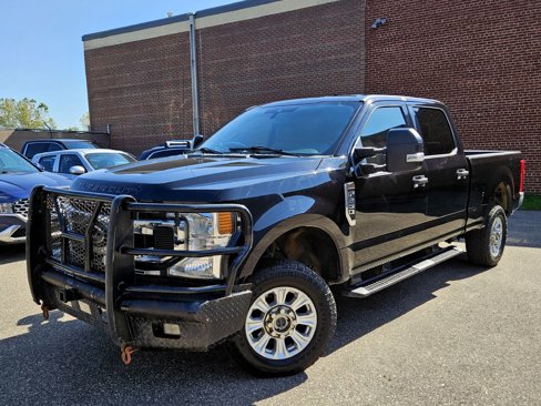 Used 2020 Ford F250 XLT w/ XLT Value Package image 3